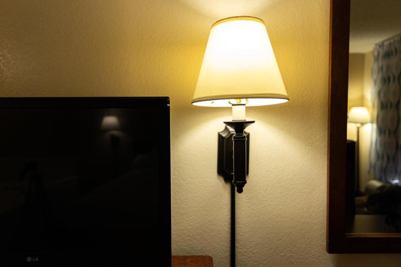 Days Inn By Wyndham Kuttawa/Eddyville Esterno foto