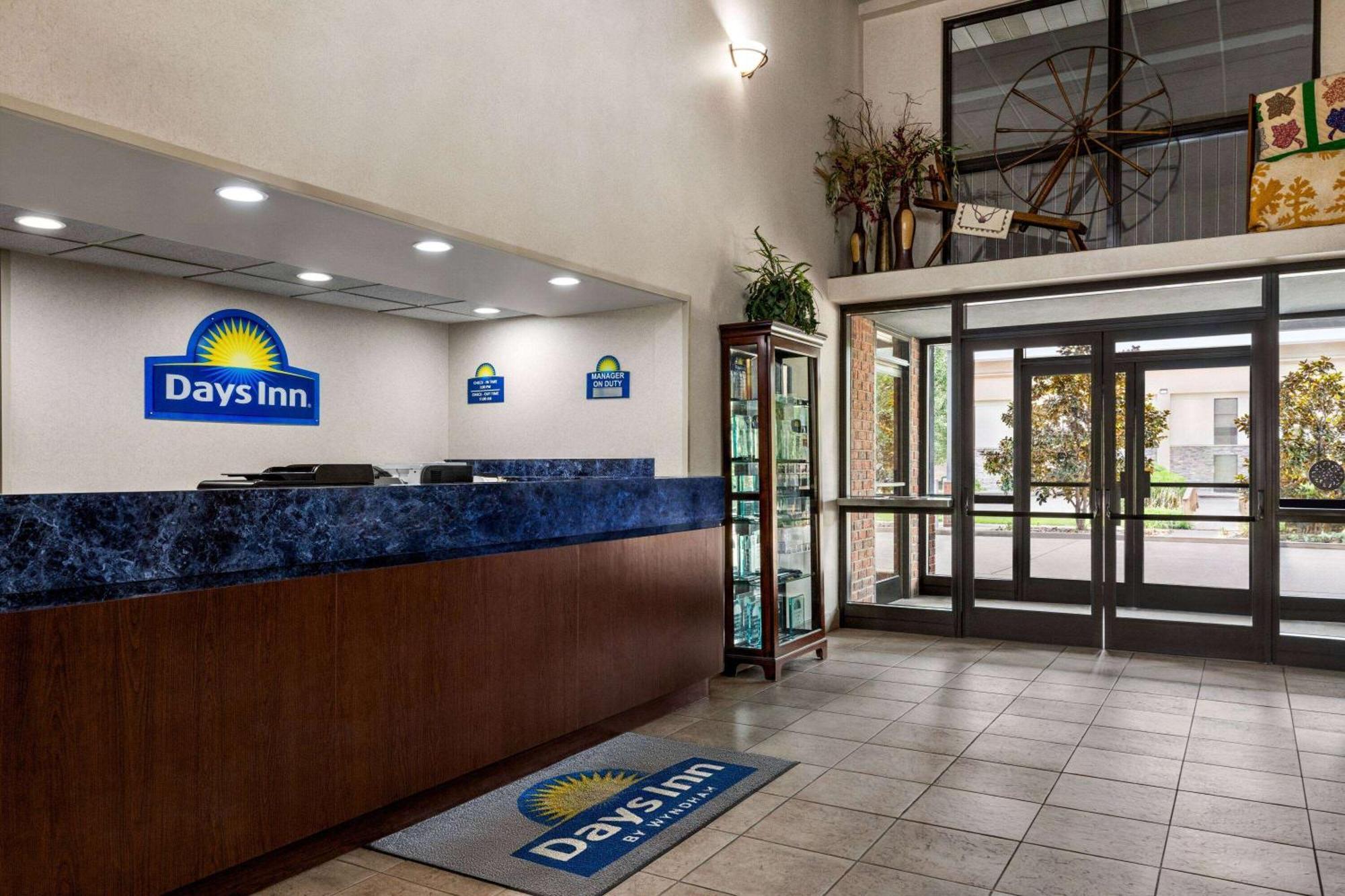 Days Inn By Wyndham Kuttawa/Eddyville Esterno foto